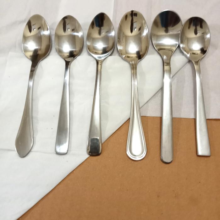 Sendok makan Stainless Steel motif Cantik